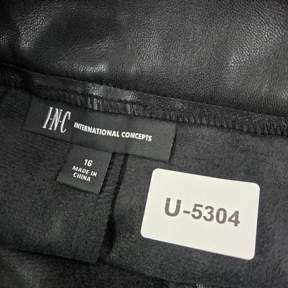 INC Women Pants 16 Black Faux Leather Cropped Laser Cut Scallop 24 in Inseam NWT